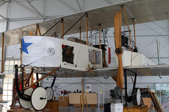 0486 Bracciano - Aeronautic museum.JPG